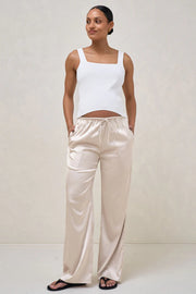 About That Base Knit Crop - White