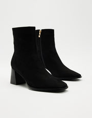 ALANIA Ankle Boot - Black Suede