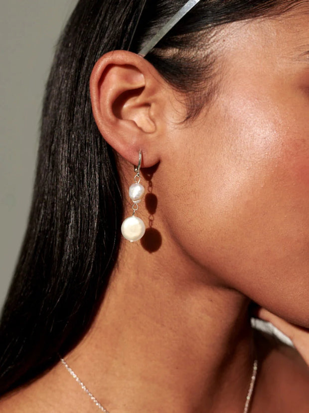 Aura Pearl Earrings - Sterling Silver Plated