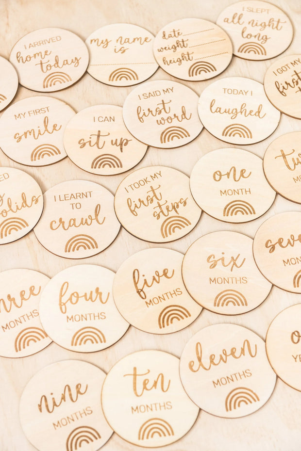 KiiN - Baby Milestone Wooden Discs
