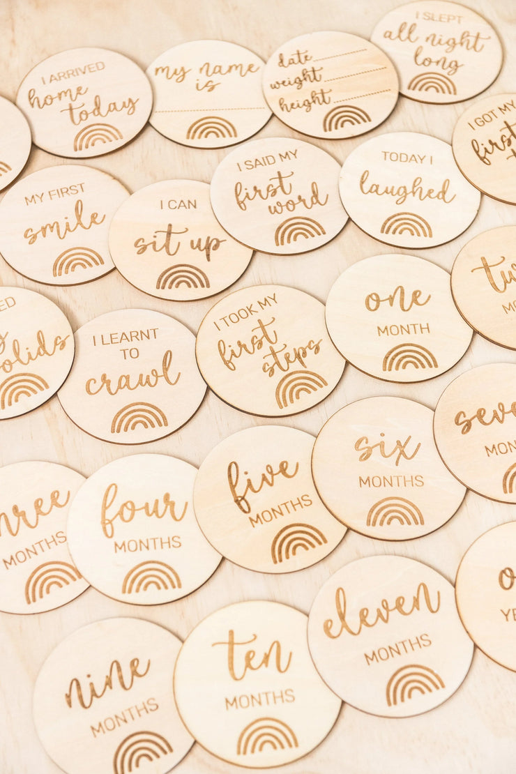 KiiN - Baby Milestone Wooden Discs