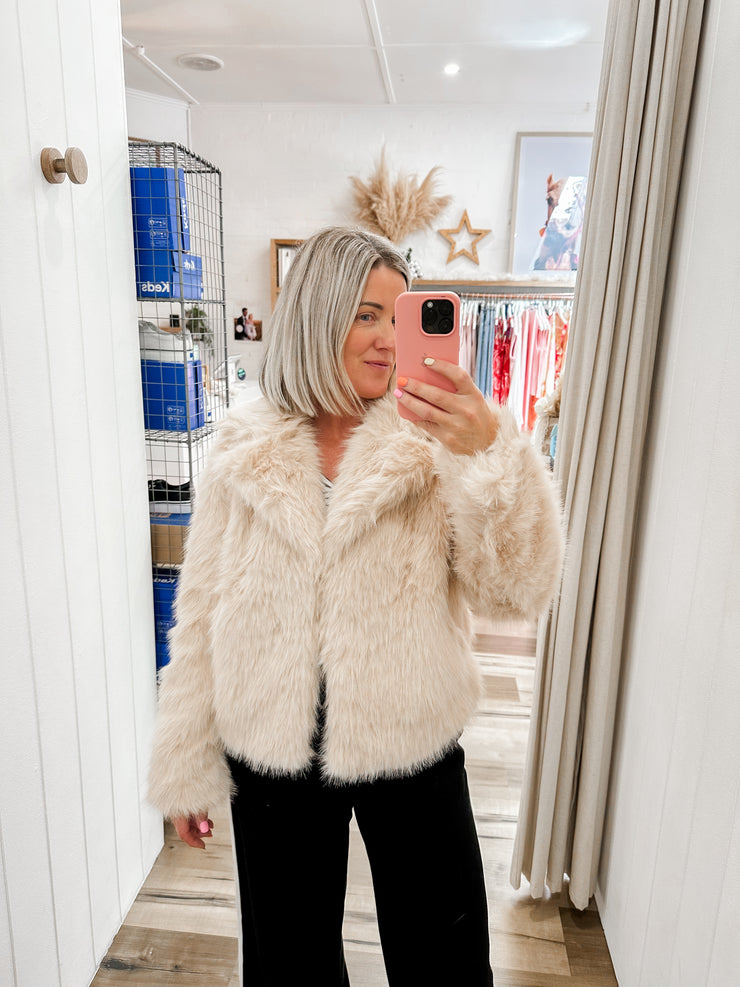 Gigi Faux Fur Coat - Fawn
