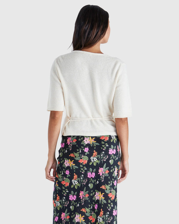 Casey Cardi - Cream