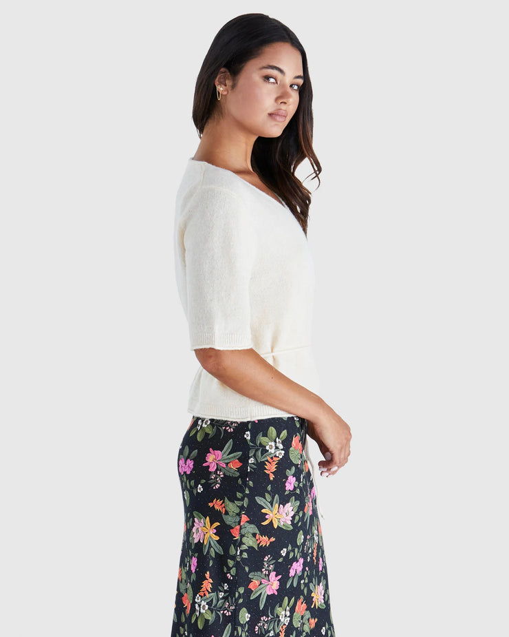 Casey Cardi - Cream