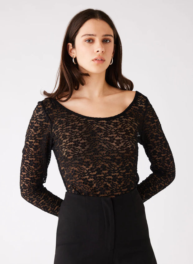 Esmaée - Charmer Top -Black