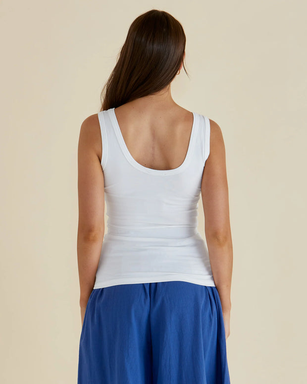 Emma Scoop Tank - White