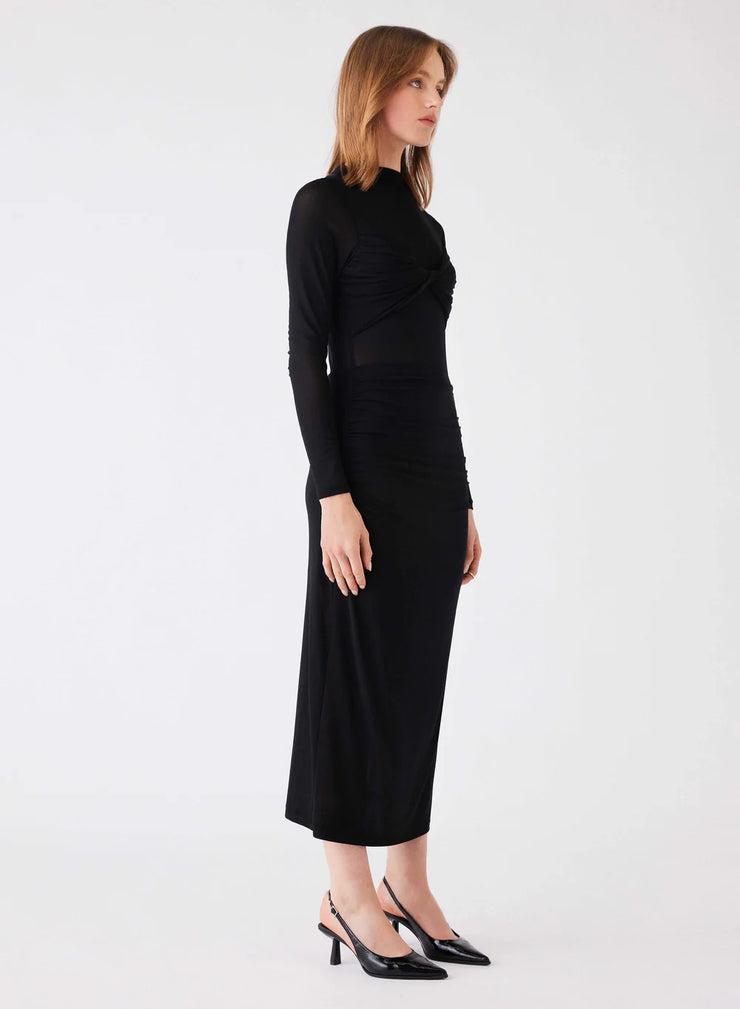 Esmaée - Fate Dress