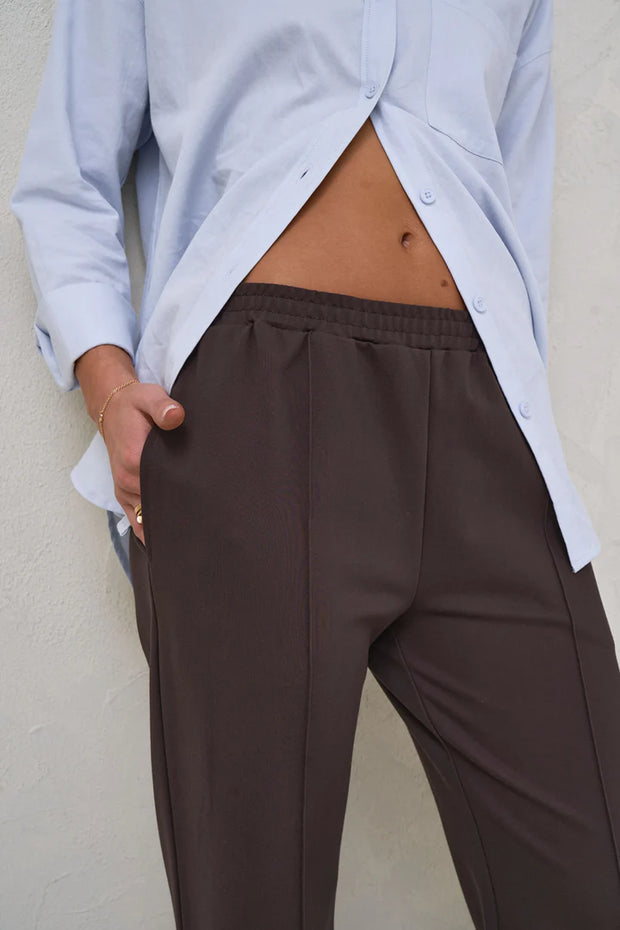 High Road Cropped Pant - Chocolate