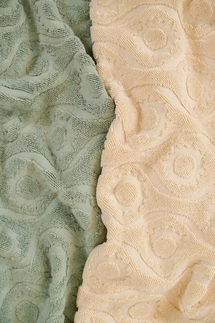 KiiN - Hooded Beach Towel - Oat