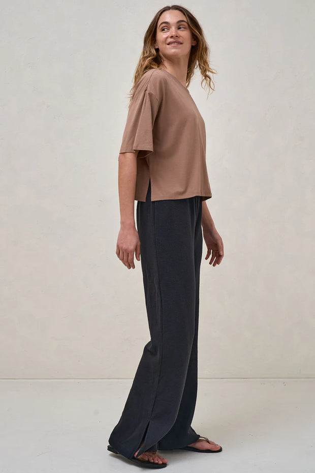 Into It Crop Tee - Brown