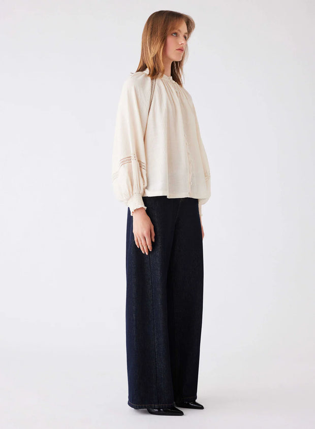 Esmaée - Jupiter Lace Blouse - Ivory