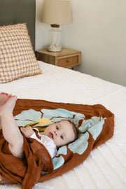 KiiN - Organic Muslin Swaddle - Fleur (Limited Edition)