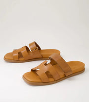 NODETTE Leather Slides - Tan