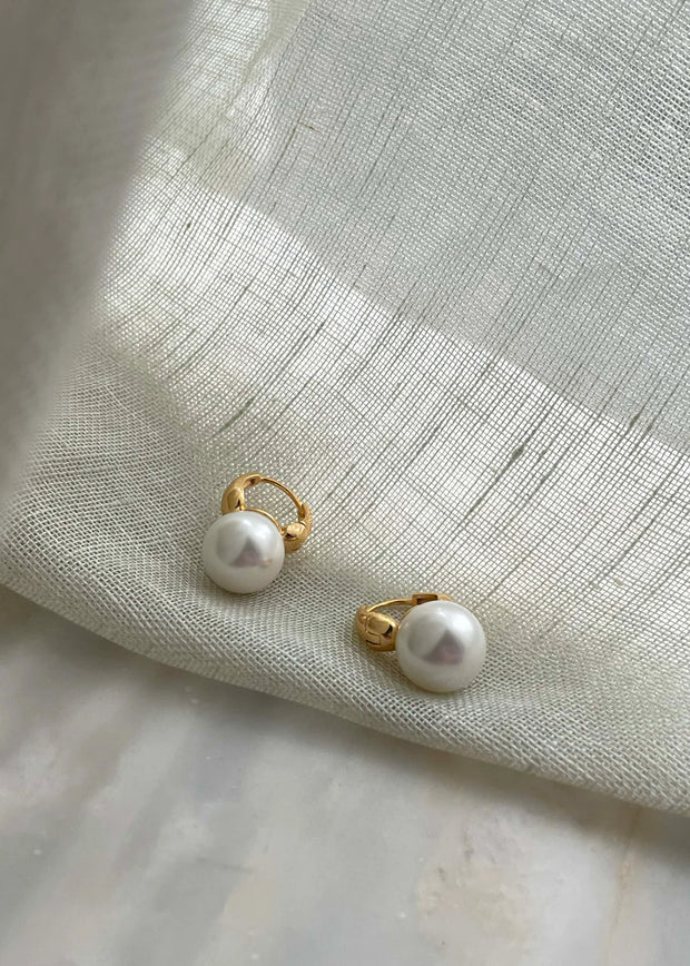 PICCOLA Pearl Earrings - 14KT Gold Plated