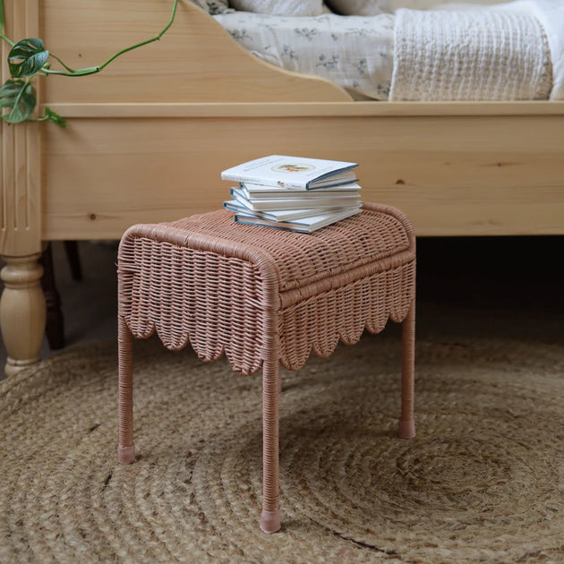 Petal Storie Stool - Seashell Pink – SOHL STORE