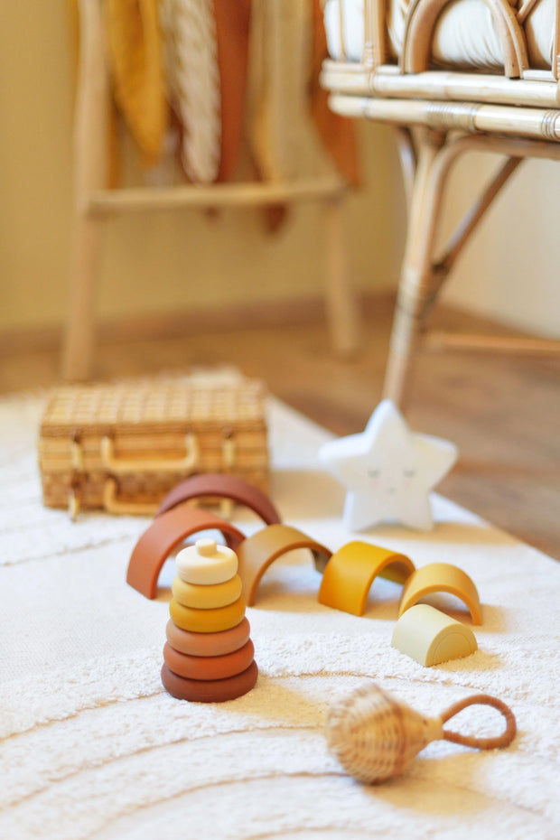 KiiN - Rainbow Stacking Toy