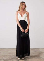 Esmaée - Sanctuary Maxi Dress