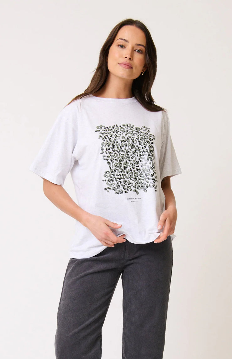 (PRE-ORDER) Sophie Tee - Khaki Leopard