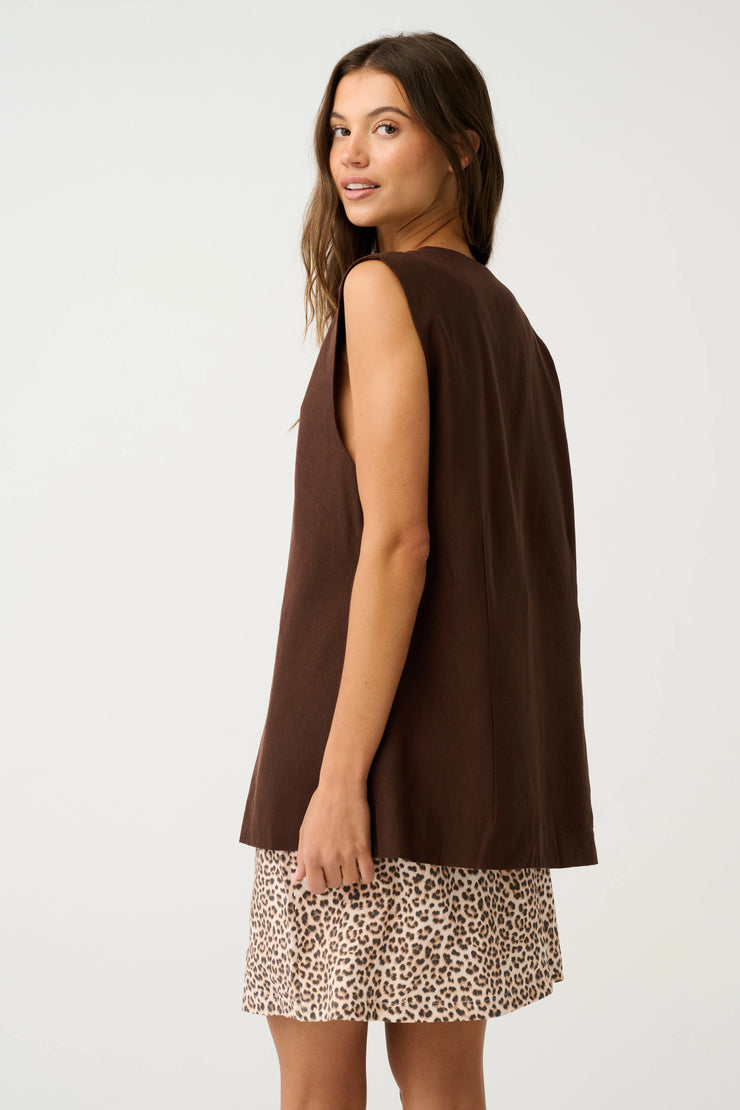 (PRE-ORDER) Suzie Vest - Chocolate