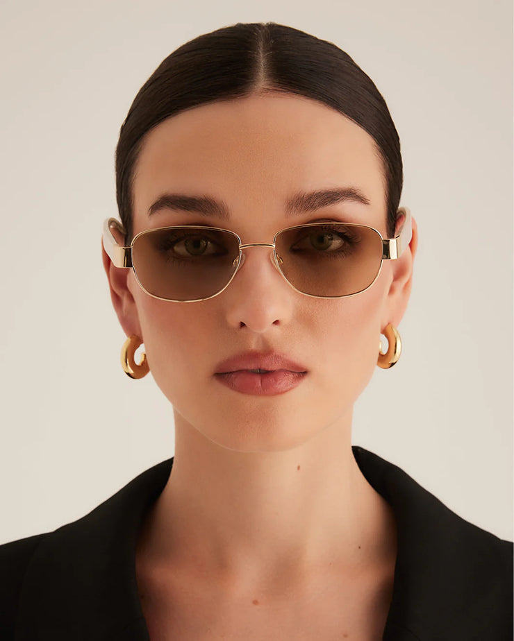 THE ADDISON - Gold Pearl Tort-Beige Sunglasses