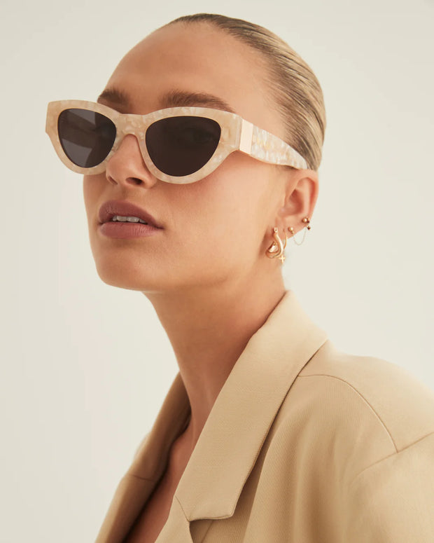 THE CARLA Pearl-Tort Midnight Sunglasses