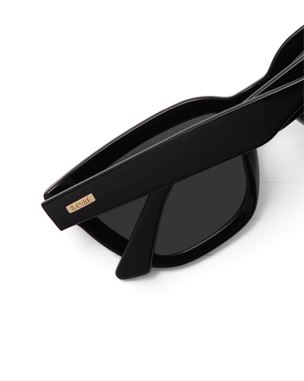 THE SCARLETTE - Black-Black Sunglasses