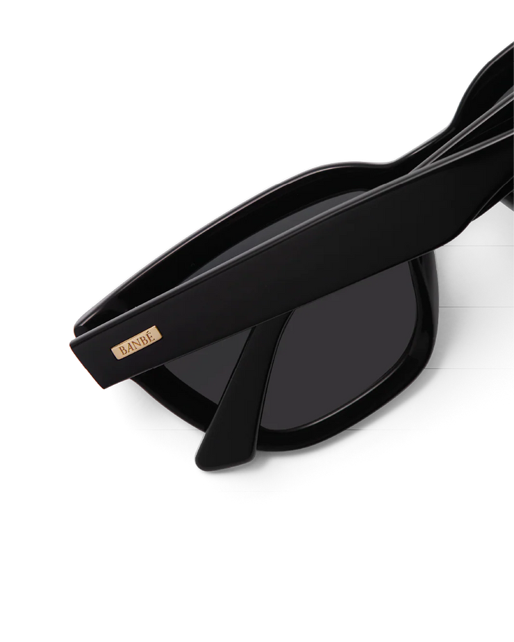 THE SCARLETTE - Black-Black Sunglasses