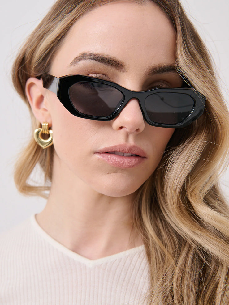 Tania Heart Earrings - 18K Gold Plated