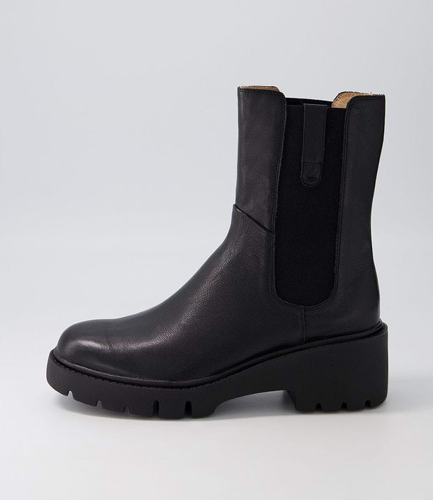 UNITA Leather Chelsea Boots - Black