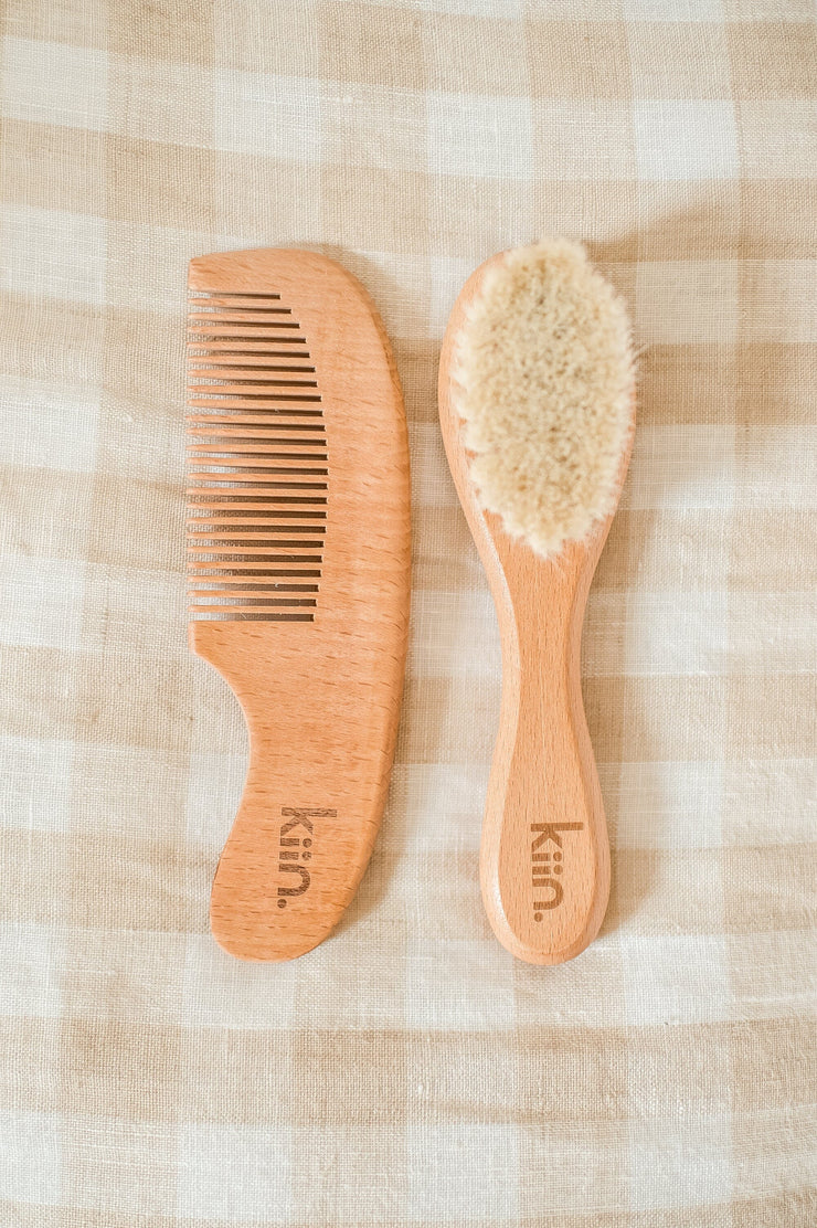 KiiN - Wooden Baby Brush + Comb Set