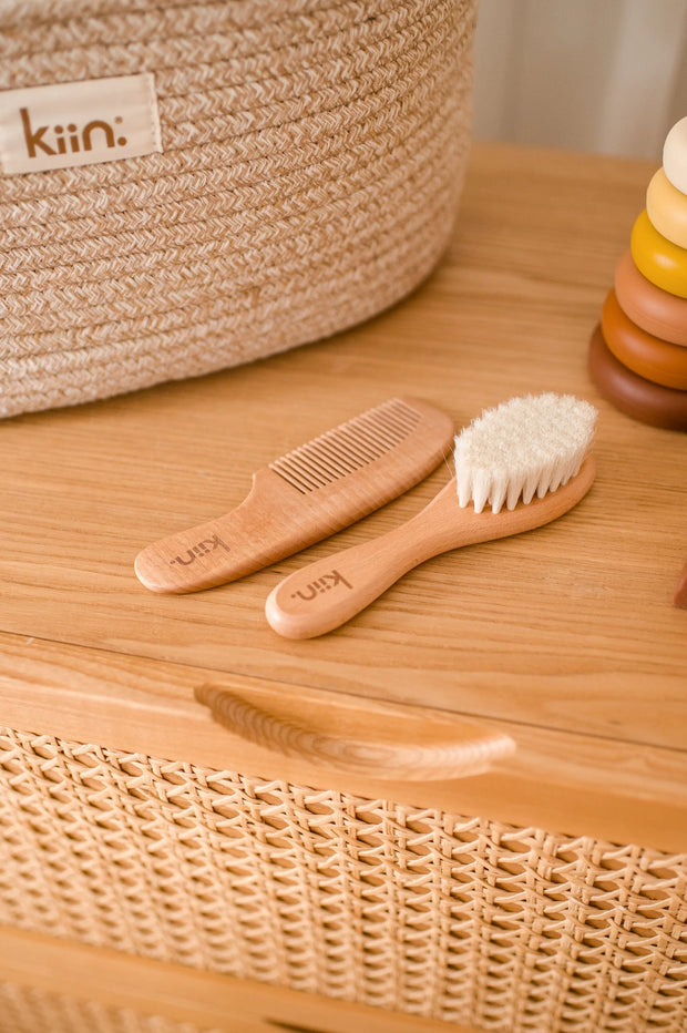 KiiN - Wooden Baby Brush + Comb Set