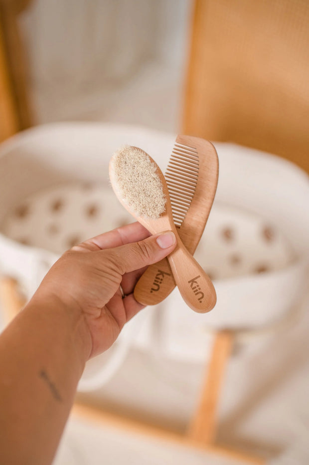 KiiN - Wooden Baby Brush + Comb Set