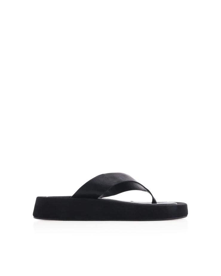 YAMIRA Thong - Black