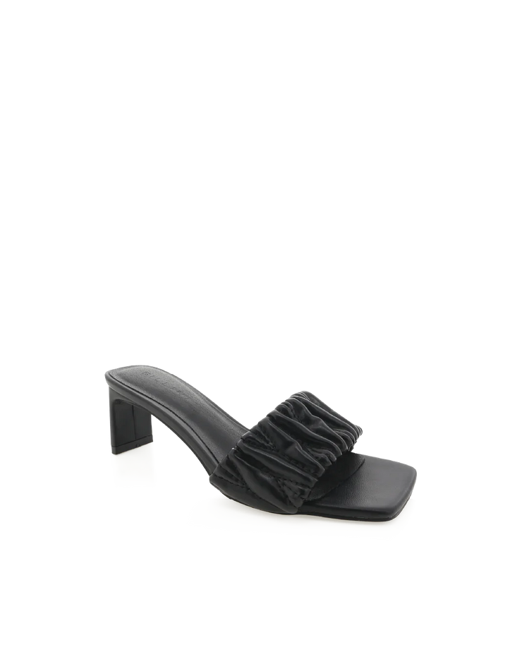 YOLENE Heels - Black