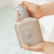 Al.ive - Bubble Bath - Apple Blossom