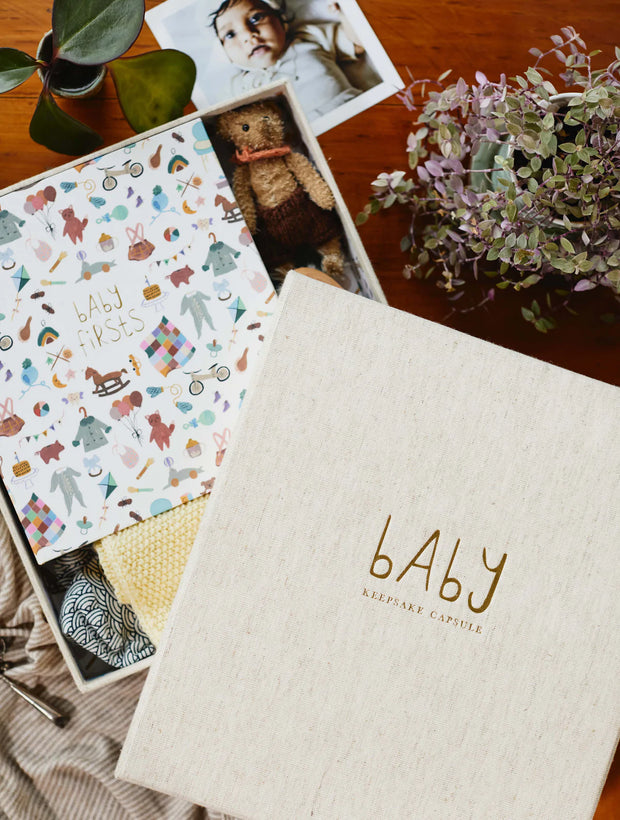 Baby Keepsake Capsule Box