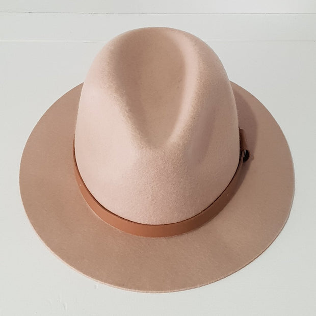 Nix & Ash Classic Fedora Hat - Tan
